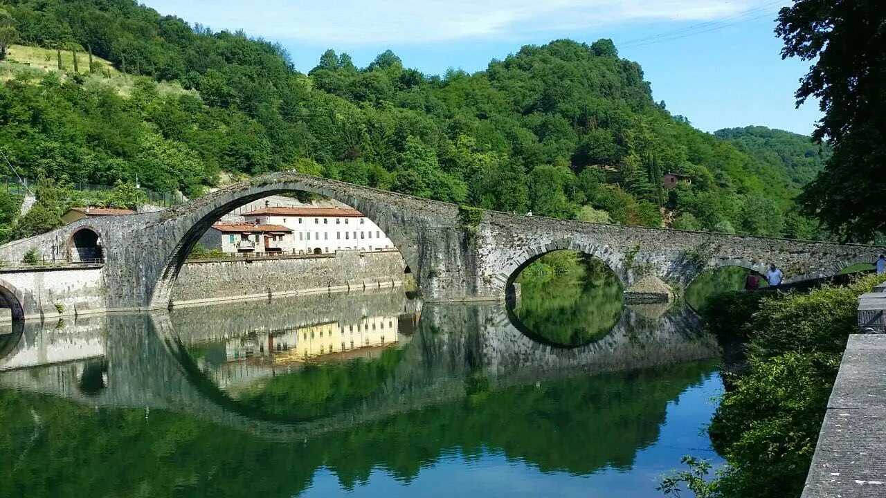Il Ponte della Maddalena sul Serchio, a Borgo a Mozzano